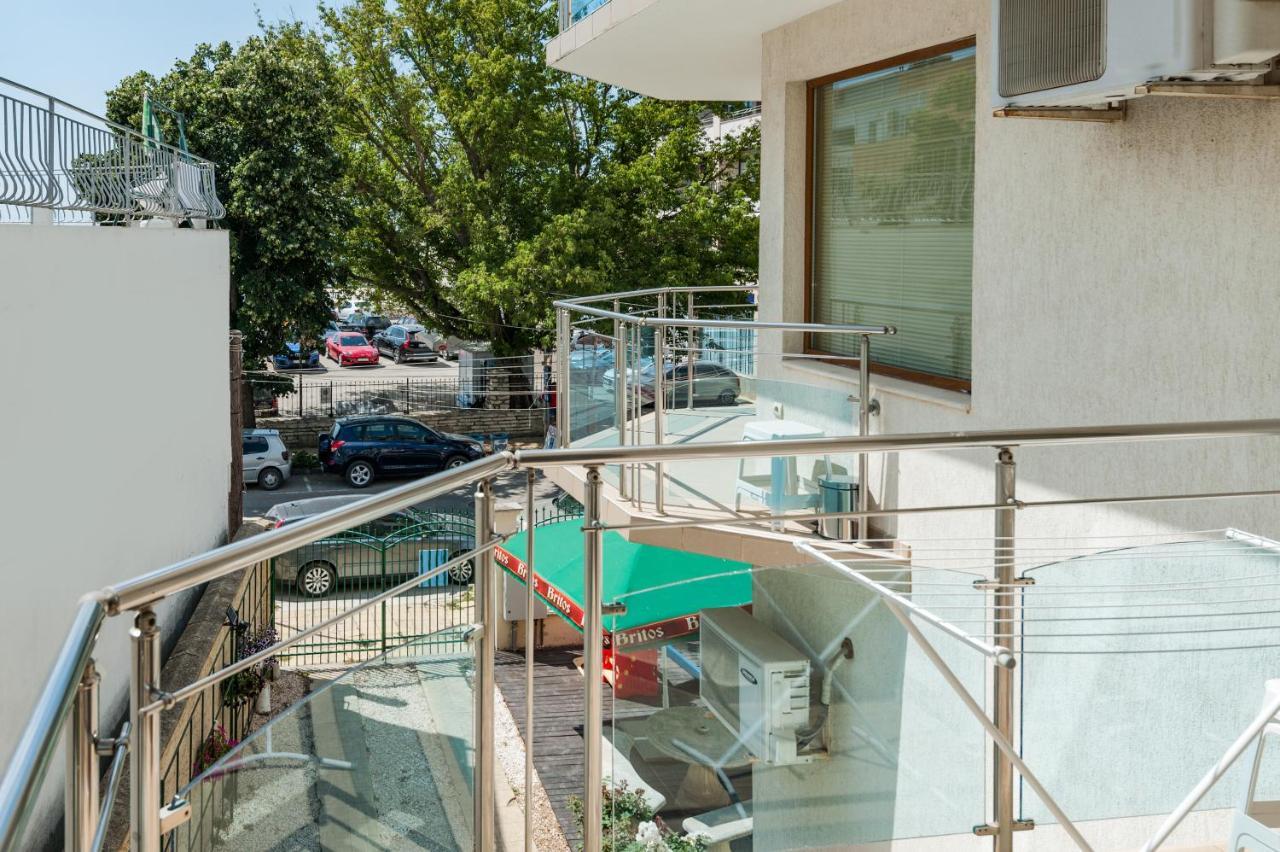 Апартамент Морски Бриз Balchik Eksteriør billede
